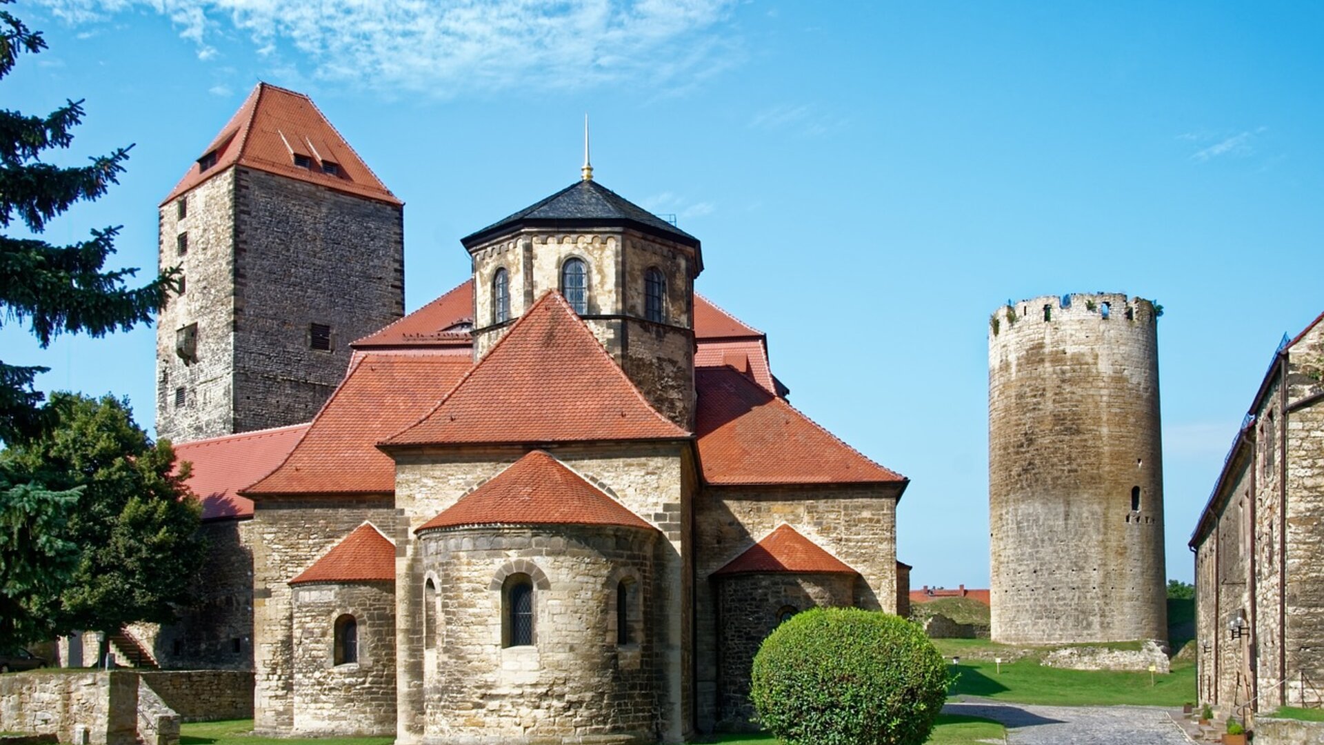 Querfurt - Burg | © Bild von <a href="https://pixabay.com/de/users/makalu-680451/?utm_source=link-attribution&utm_medium=referral&utm_campaign=image&utm_content=3697263">Makalu</a> auf <a href="https://pixabay.com/de//?utm_source=link-attribution&utm_medium=referral&utm_campaign=image&utm_content=3697263">Pixabay</a>